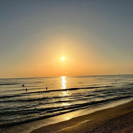 La Casetta Al Mare Civitanova Marche Buitenkant foto